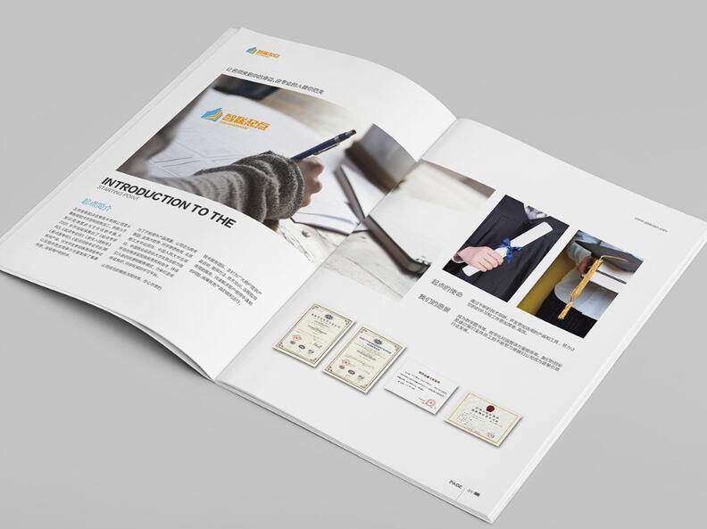 頂級畫冊設(shè)計公司的設(shè)計流程 設(shè)計畫冊時要注意什么