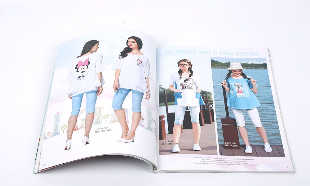 夏裝服裝畫冊設(shè)計